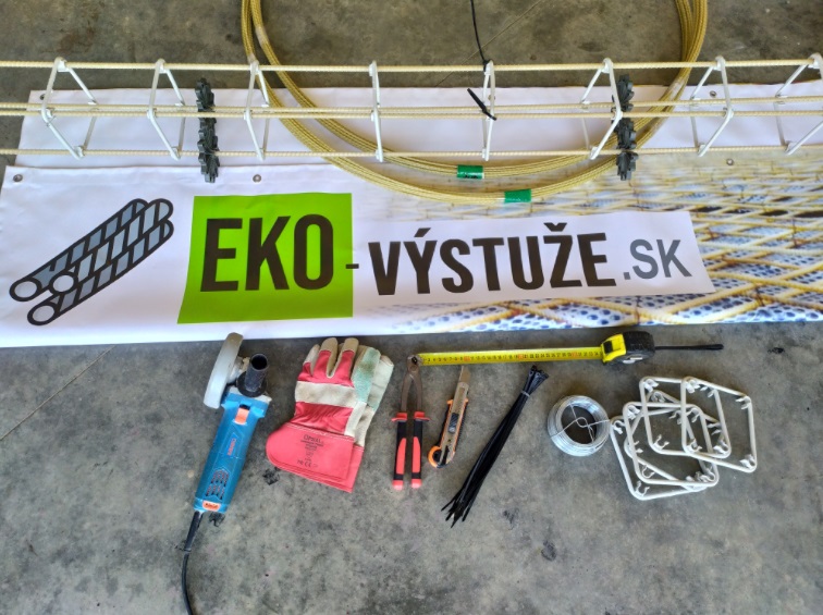 01_armovanie, zelezobeton, roxor, strmienko, betonovy veniec, dom, stavba,
